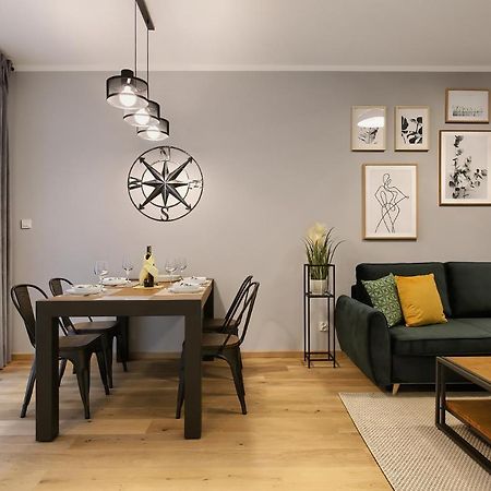 Zentrum II Apartament Parking By Impero 포즈난 외부 사진
