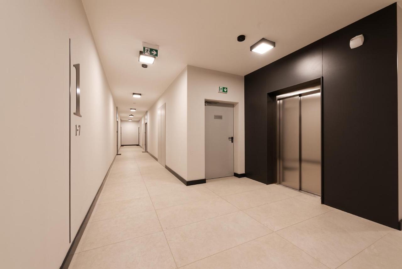 Zentrum II Apartament Parking By Impero 포즈난 외부 사진